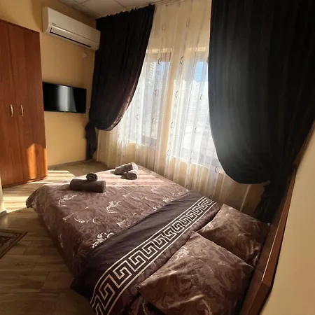 Pensión Zornitsa 2*